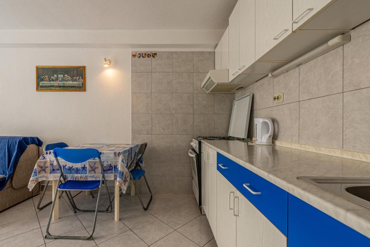 Apartment Bura Primošten Kültér fotó